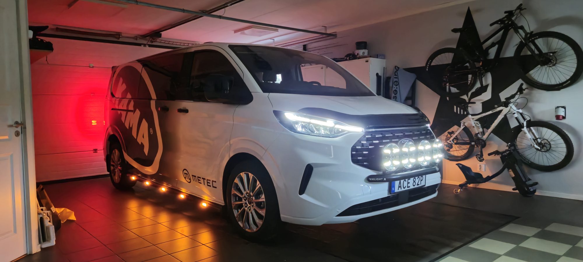 Extraljusbåge Citybar Ford Transit Custom 2024+ bakgrundsbild