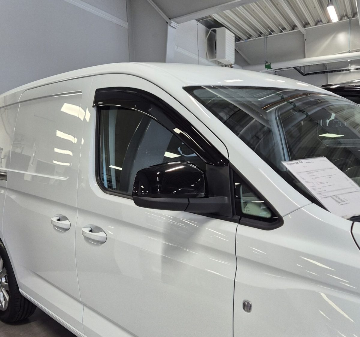 Vindavvisare Ford Connect 2025+