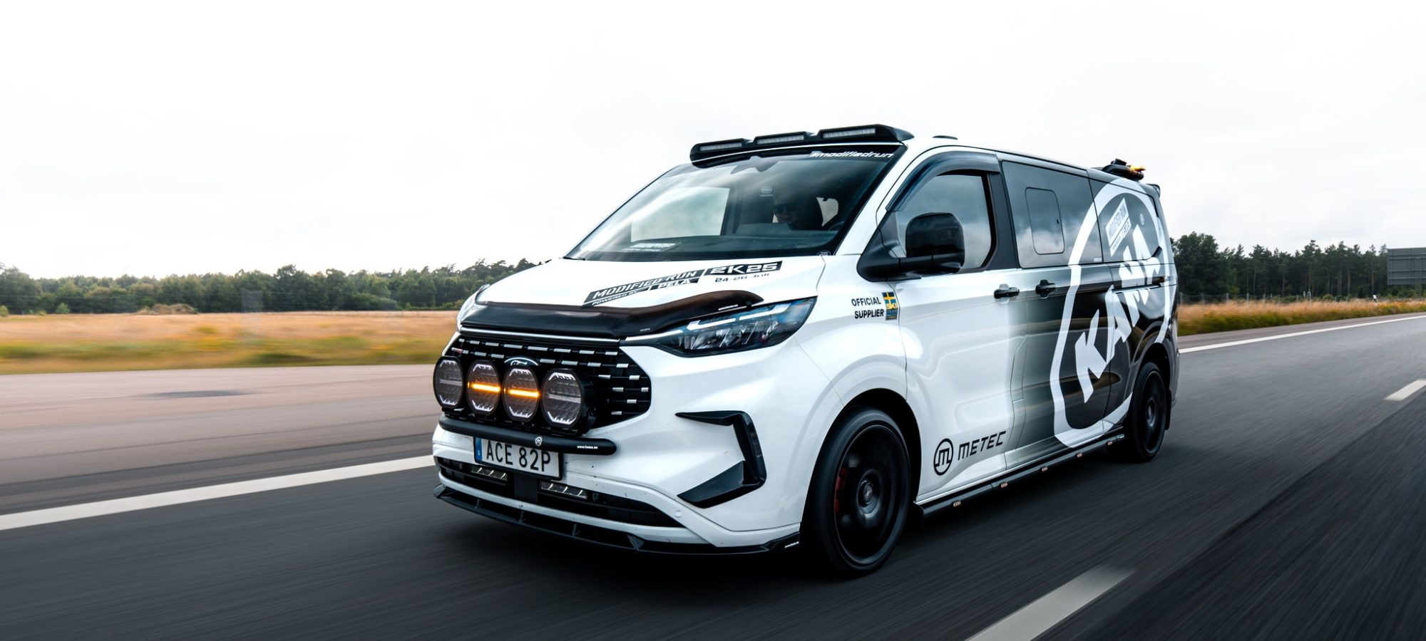 Extraljusbåge Citybar Ford Transit Custom 2024+ bakgrundsbild
