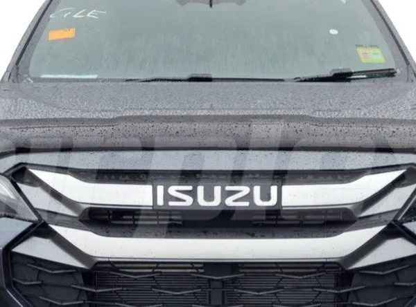 Huvskydd Isuzu D-Max 2025+
